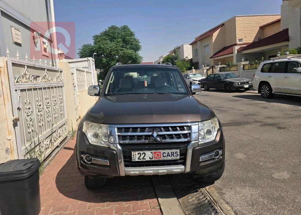 ميتسوبيشي باجيرو